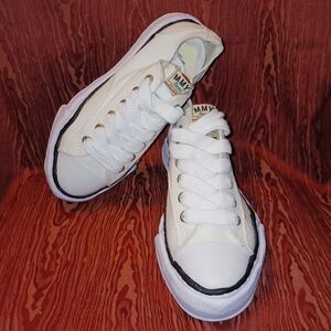 MAISON MIHARA YASUHIRO Low-Top Canvas Sneaker White/Cream Sz 38